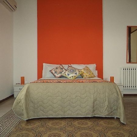 Locami Palermo Centro Rooms エクステリア 写真