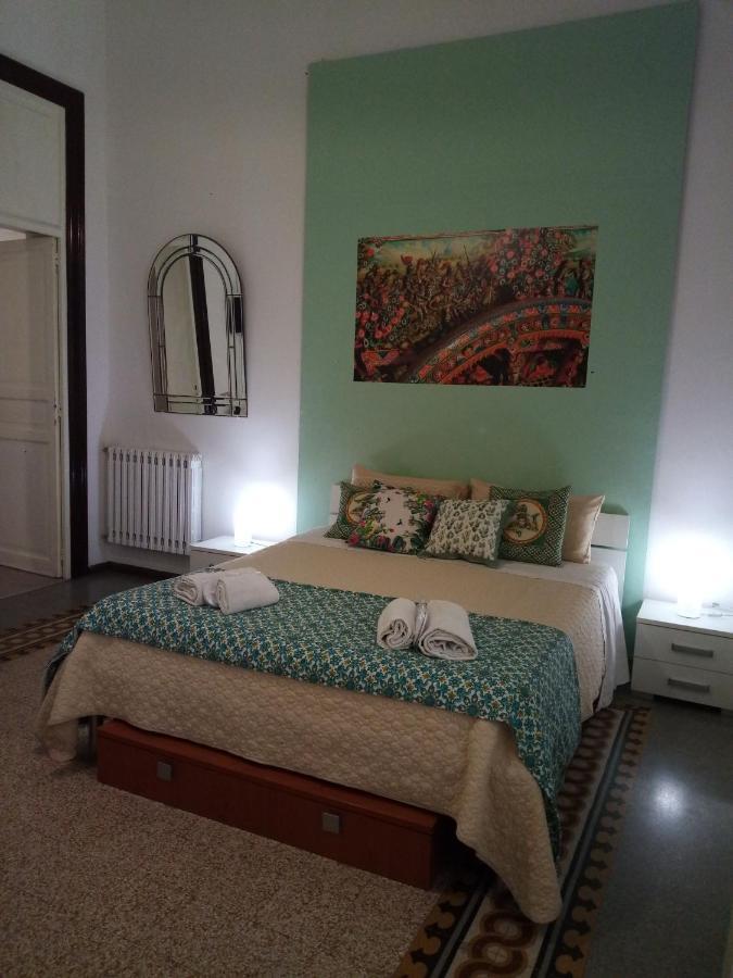Locami Palermo Centro Rooms エクステリア 写真
