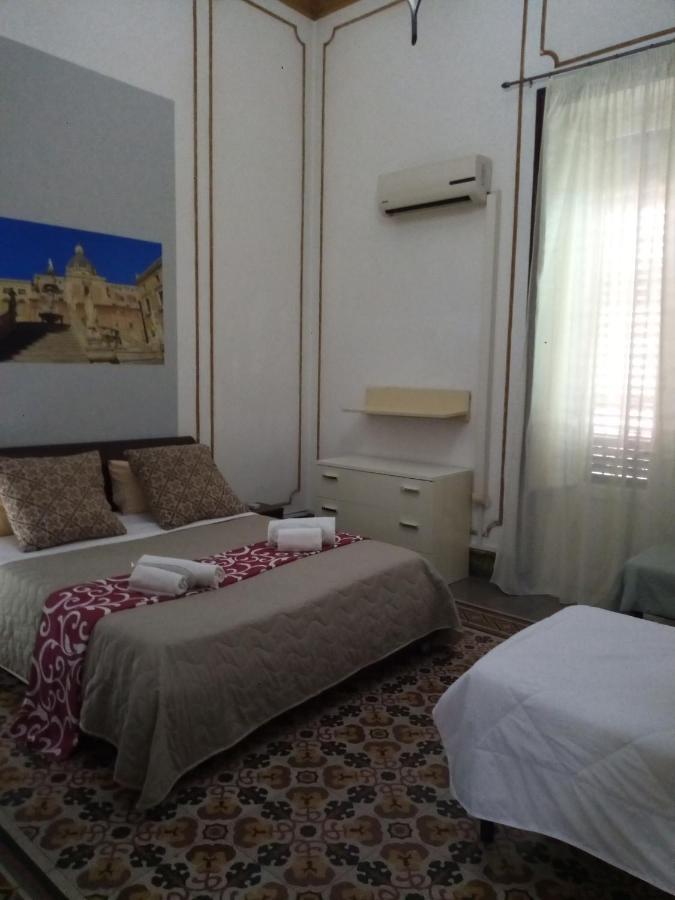 Locami Palermo Centro Rooms エクステリア 写真
